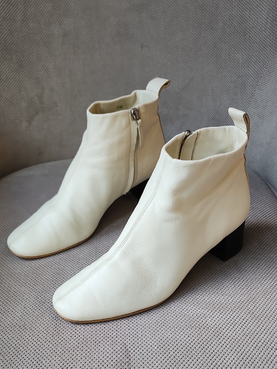 Everlane Shoes - Everlane Day Glove Boot